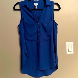 Dynamite Tank Top 💙